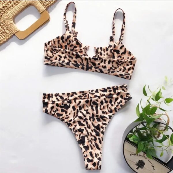 JULIA Leopard