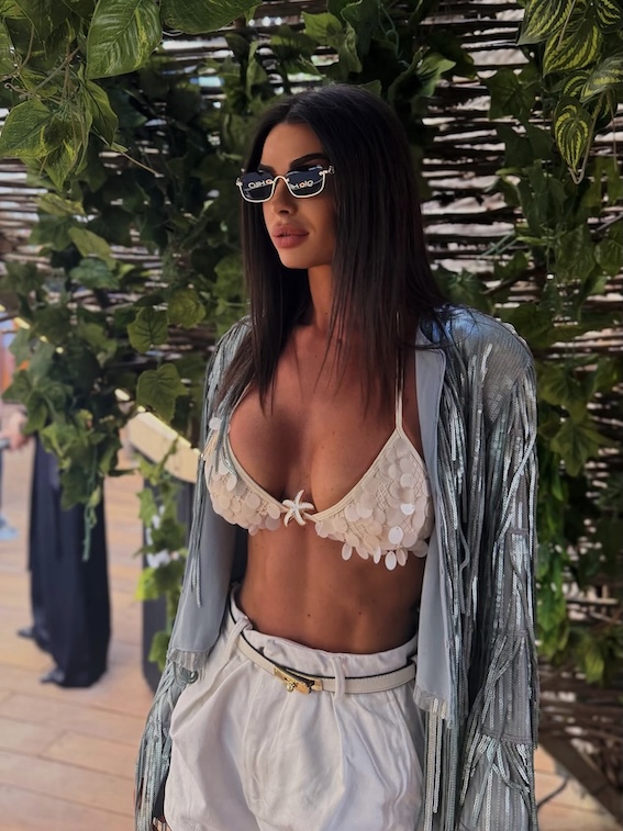SARAH - Image 4